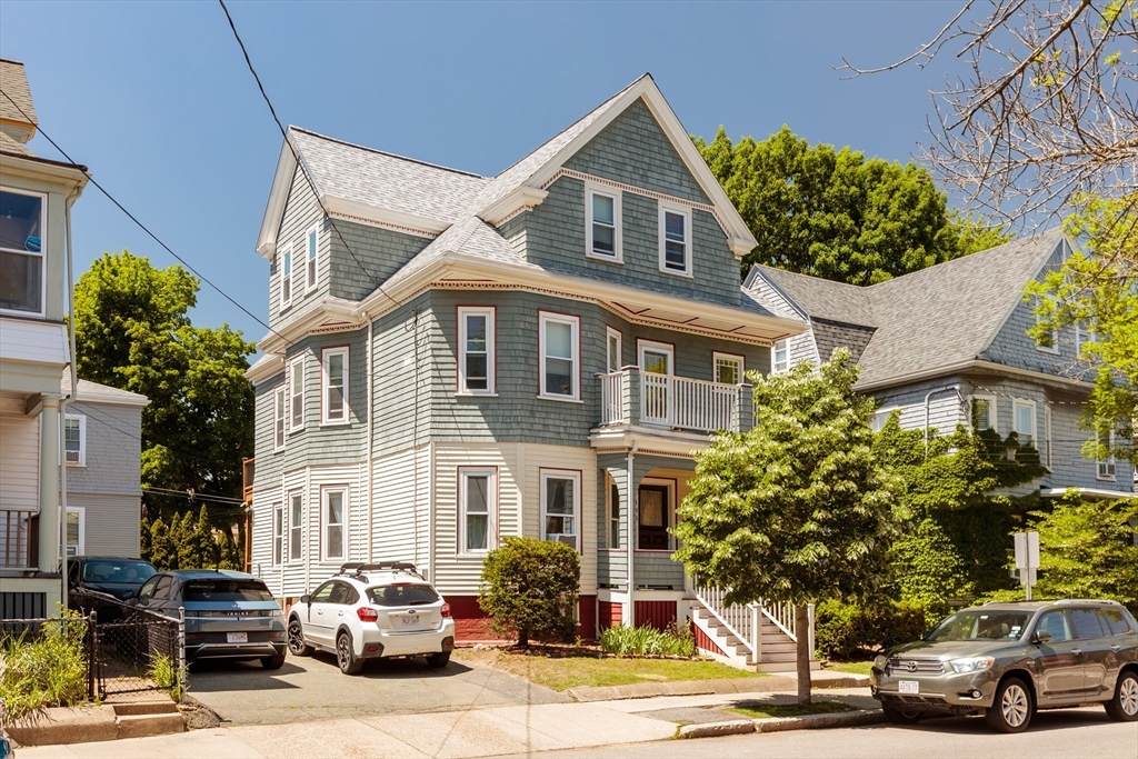 188 Willow Ave. - Photo 1