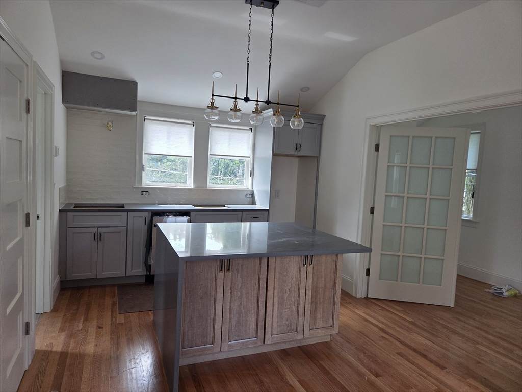 6 Lowell Ave - Photo 1