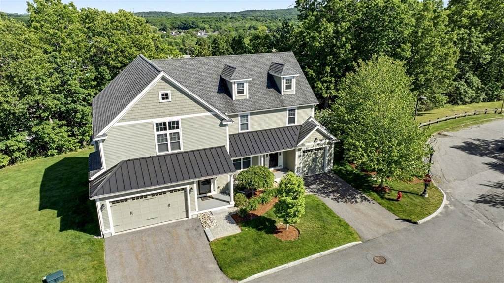 5 Clarks Hill Lane - Photo 1