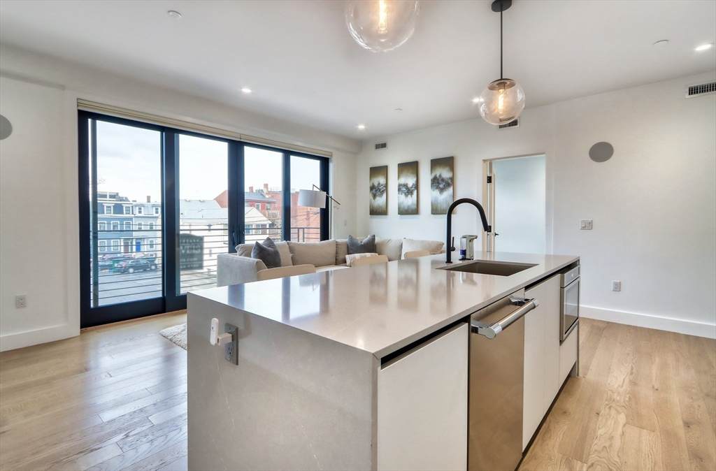 472 West Broadway - Photo 1