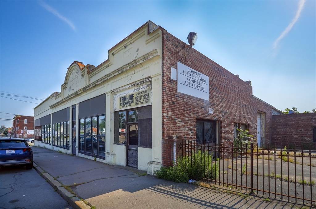 159 N Main St - Photo 1