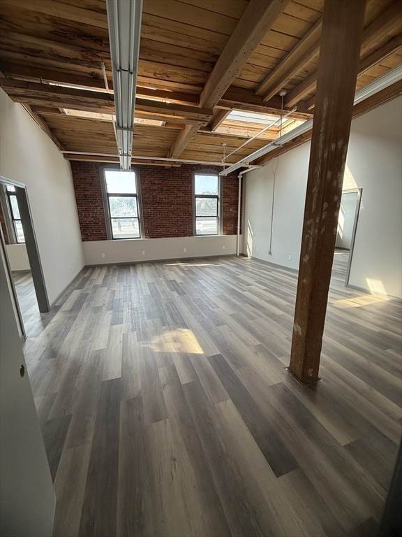 60 Pine St - Photo 1