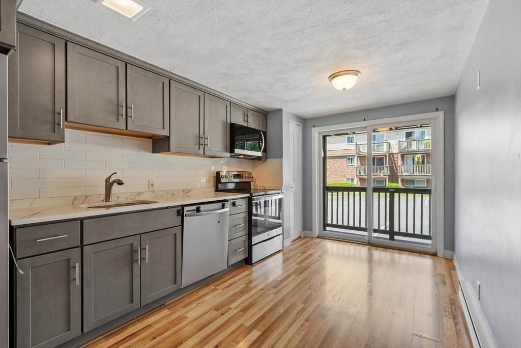 9 Wampus Ave - Photo 1