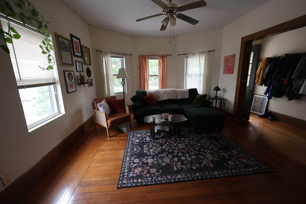 241 Highland Ave - Photo 1