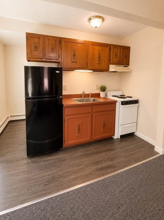 8 Exchange Ct - Photo 1