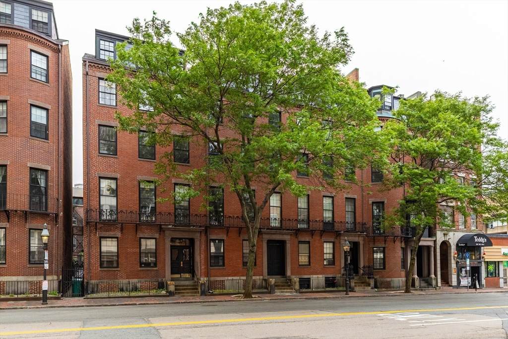 17 Bowdoin St - Photo 1