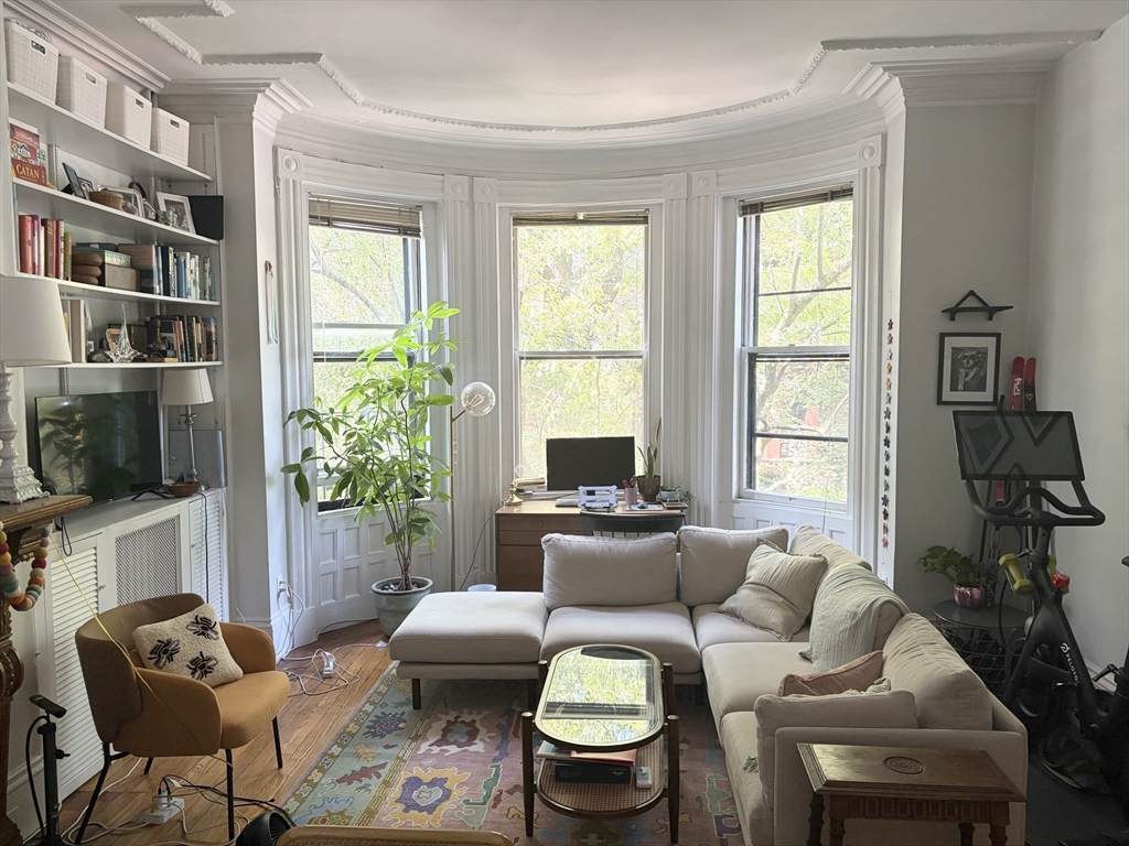246 Marlborough Street - Photo 1