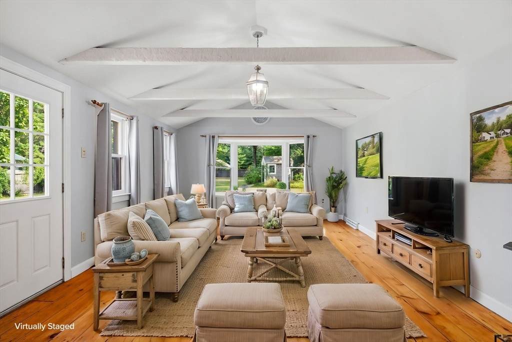 21 Pembroke St - Photo 1
