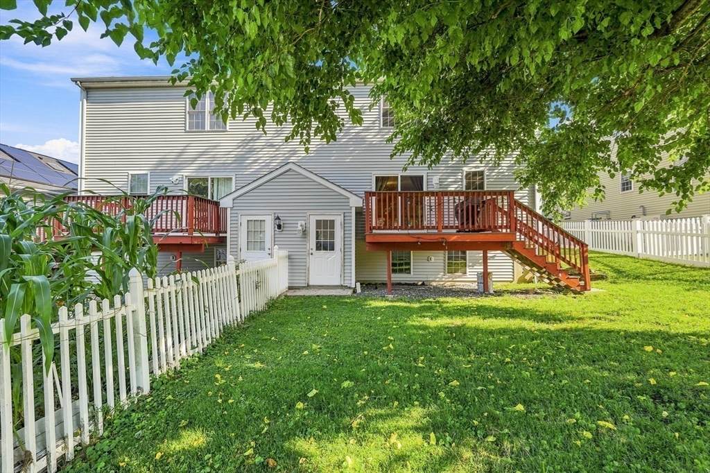 42 Castine St - Photo 1
