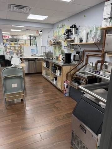 260 High St - Photo 1