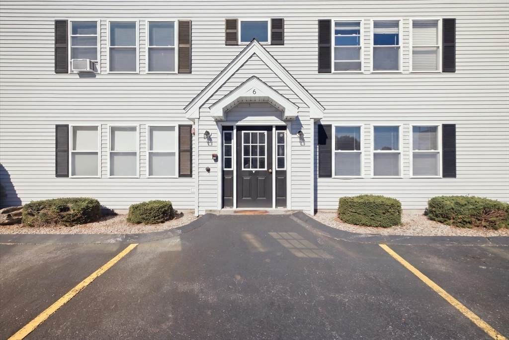 6 Warsaw Ave - Photo 1
