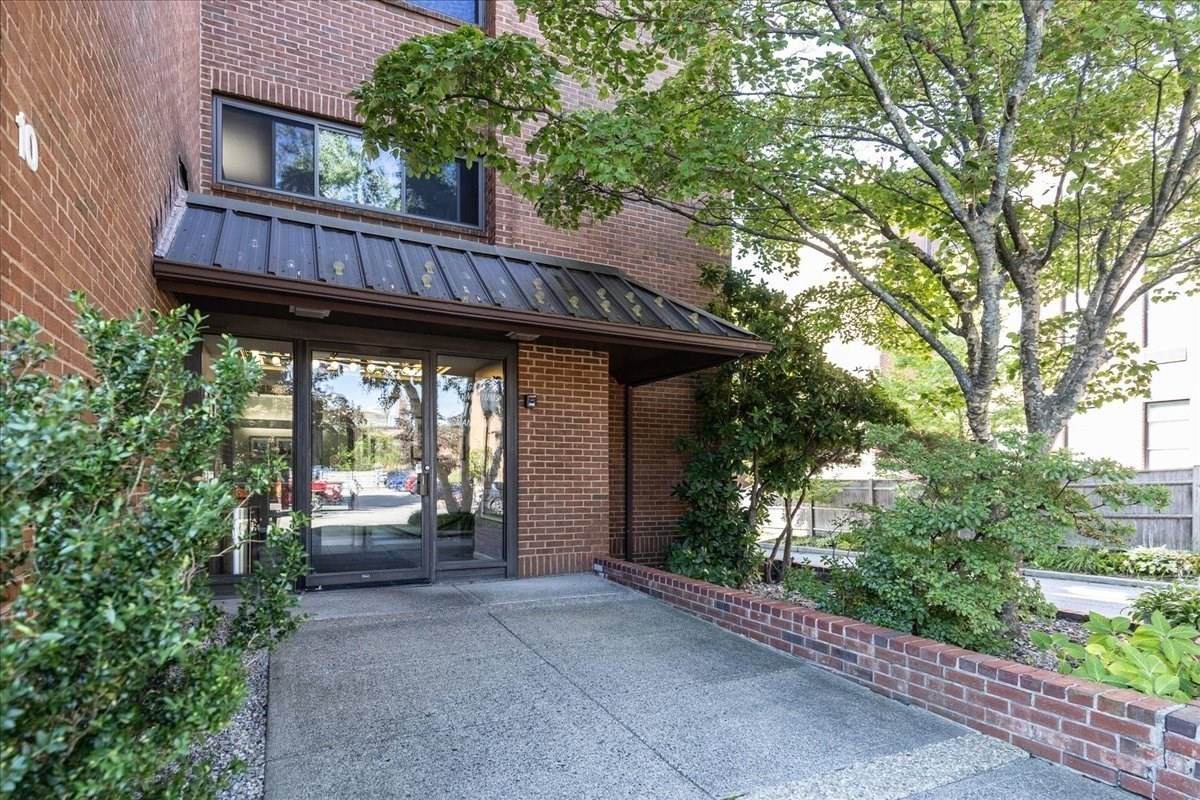 10 Norman Street - Photo 1