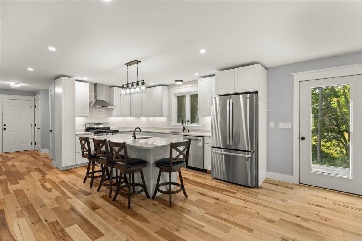 198A Fremont - Photo 1