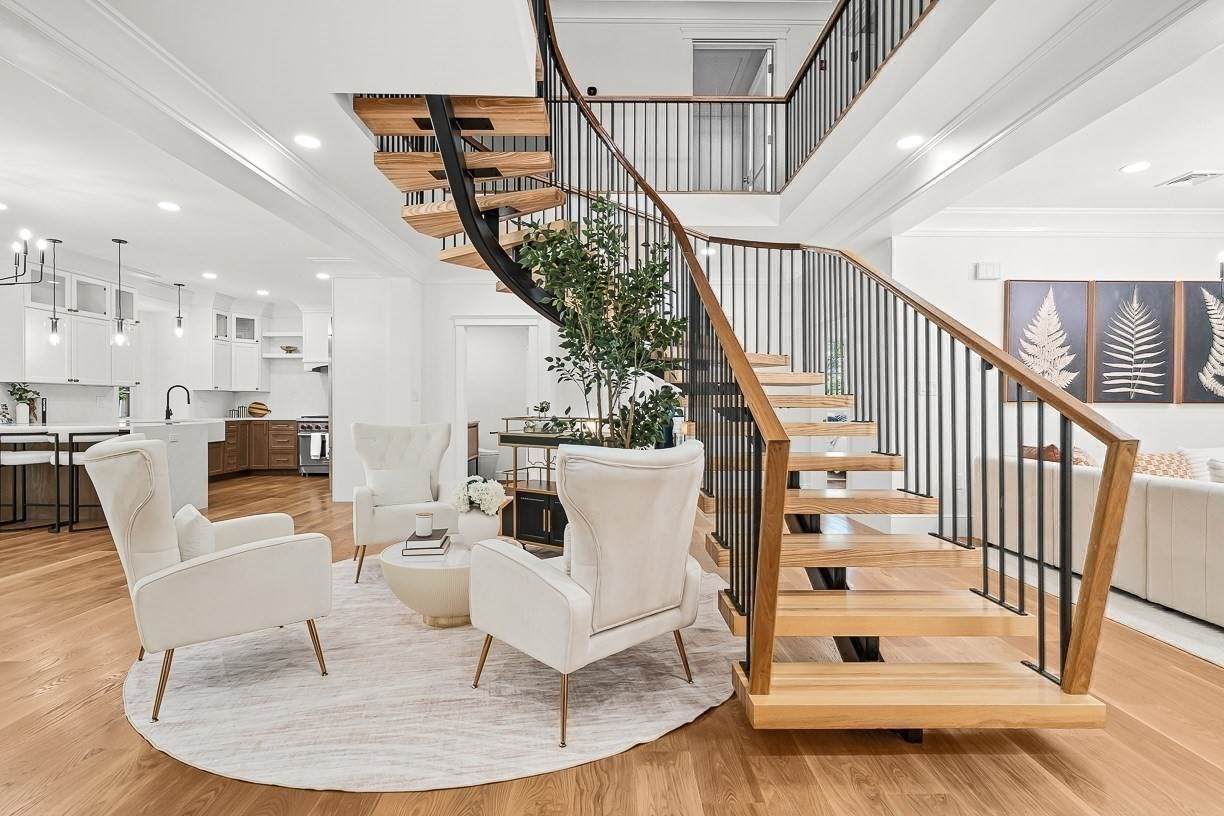 https://bt-photos.global.ssl.fastly.net/mlspin/orig_boomver_2_73579454_2.jpg