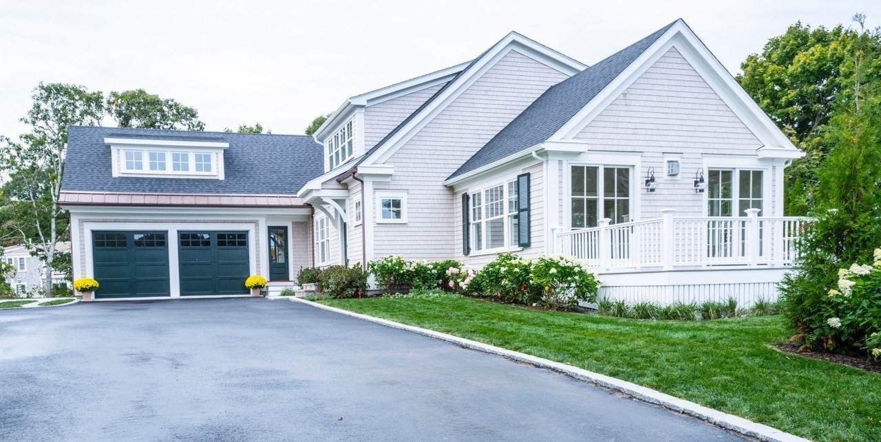 35 Crows Pond Rd - Photo 1