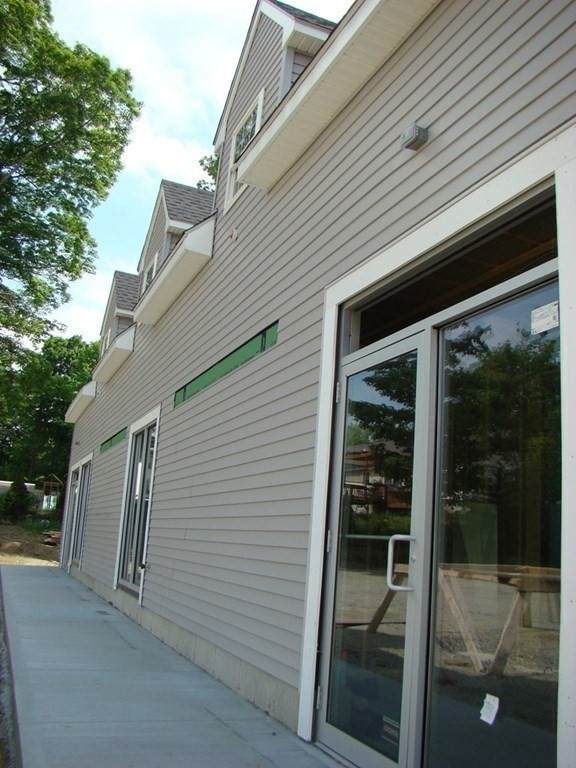 136 Patriots Rd - Photo 1