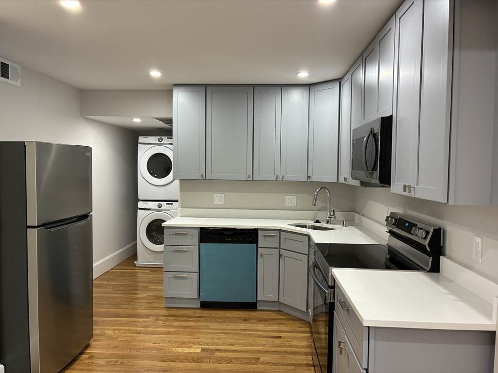 11 Romsey - Photo 1