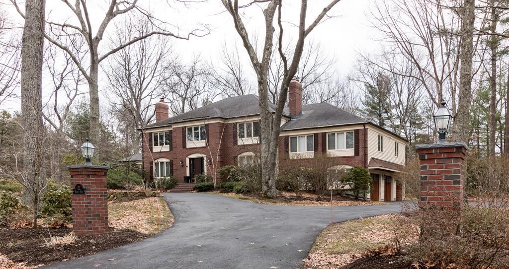 22 Bridle Path - Photo 1