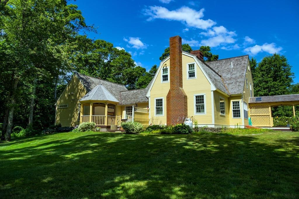 17 Austin Lane - Photo 1