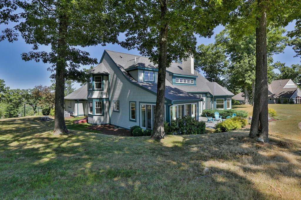 44 Buttonwood Ln - Photo 1