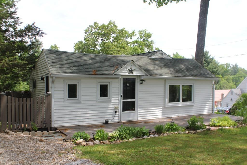 128 North Lake Avenue - Photo 1