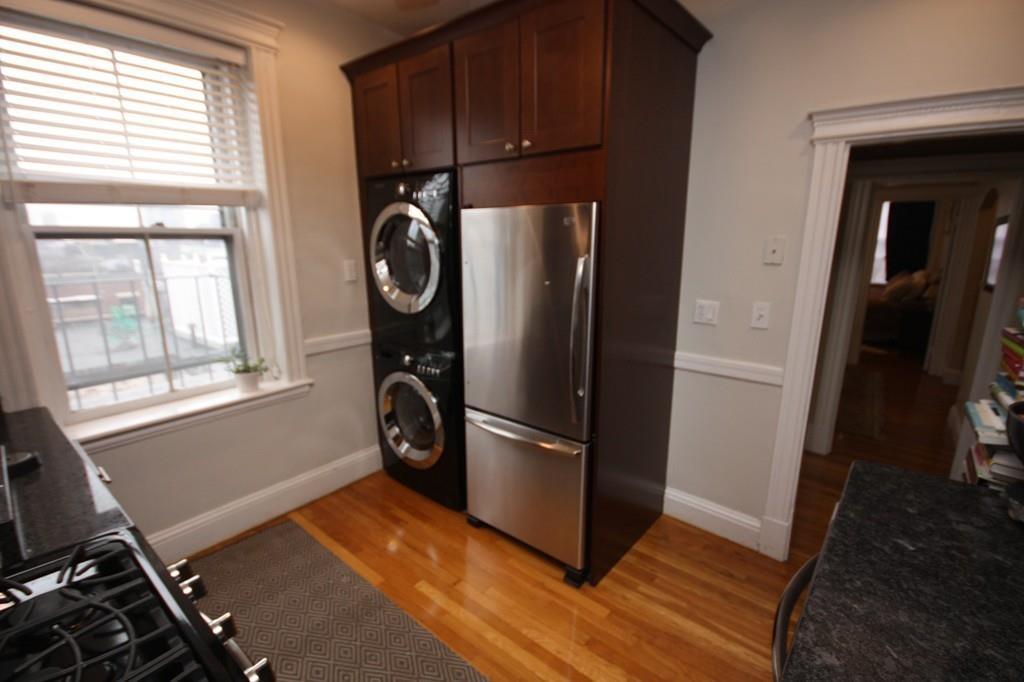 70 Phillips St - Photo 1