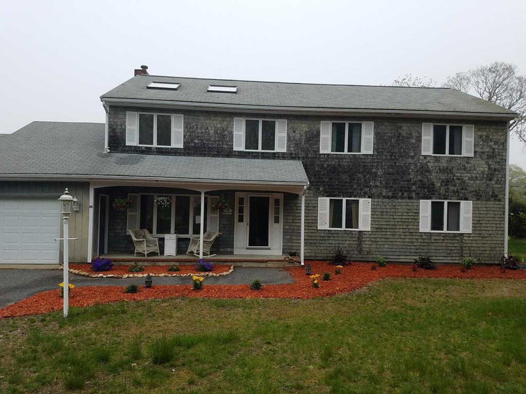 111 Elgin - Photo 1