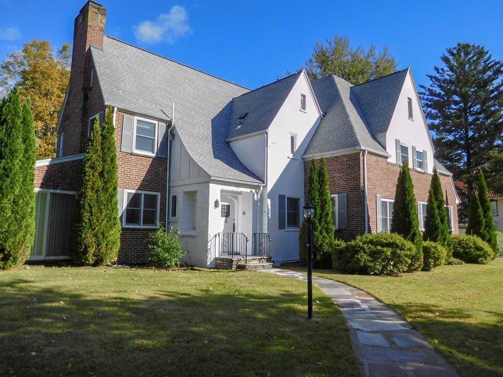 201 Madison Avenue - Photo 1