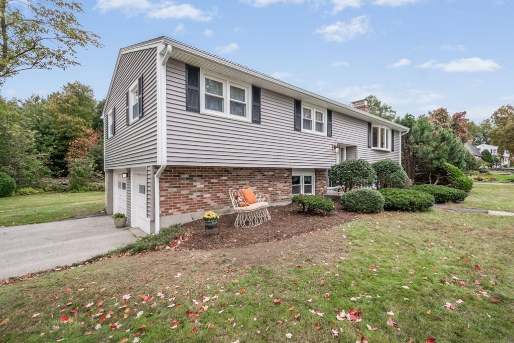1 Birch Ln - Photo 1