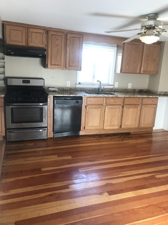 12 Churchill St - Photo 1