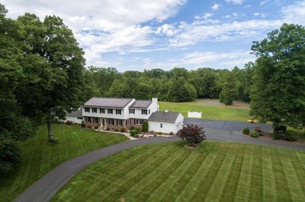 123 Laurel Road - Photo 1