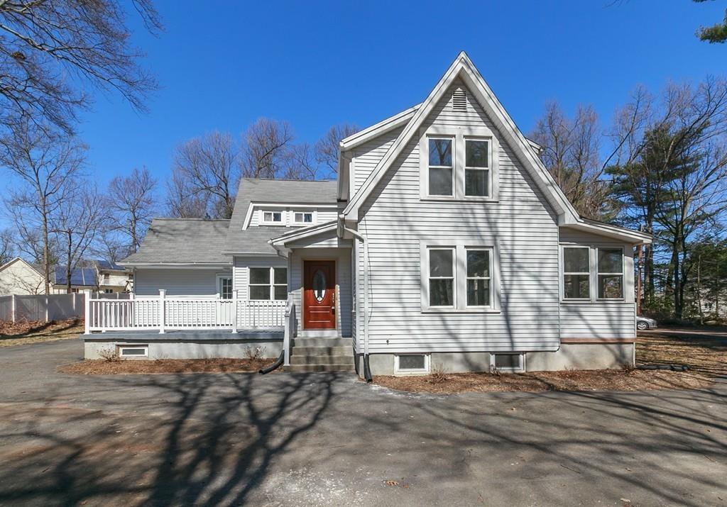 360 Elm St - Photo 1