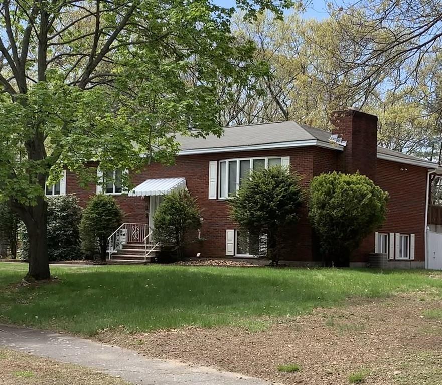 10 Carriage Way - Photo 1