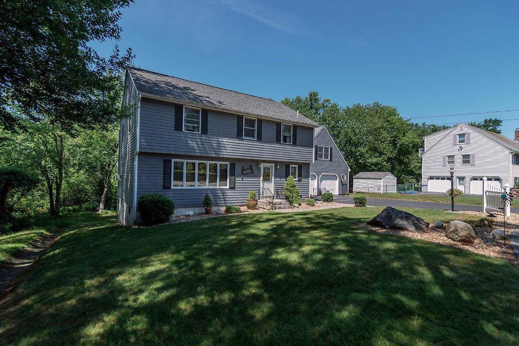 15 Oxyoke Dr - Photo 1