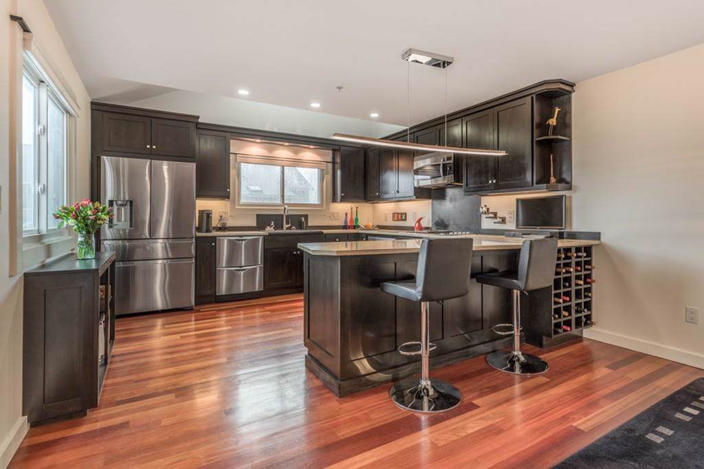 44 Brittania Circle - Photo 1