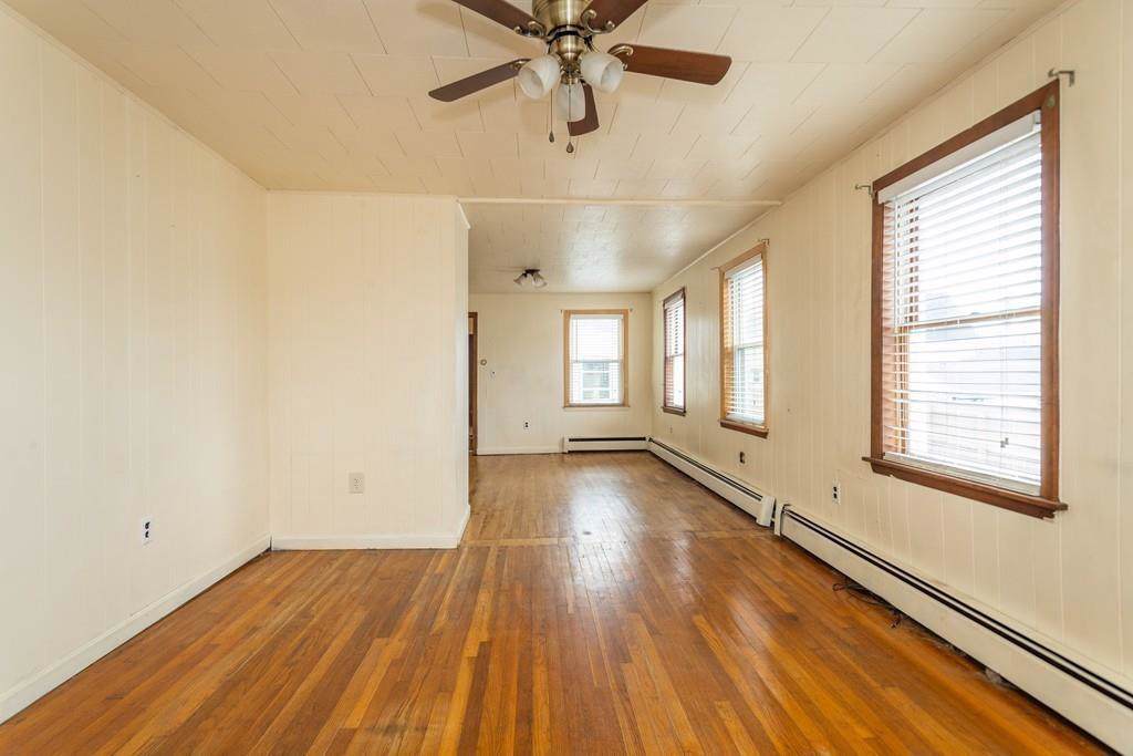 31 Northend St - Photo 1