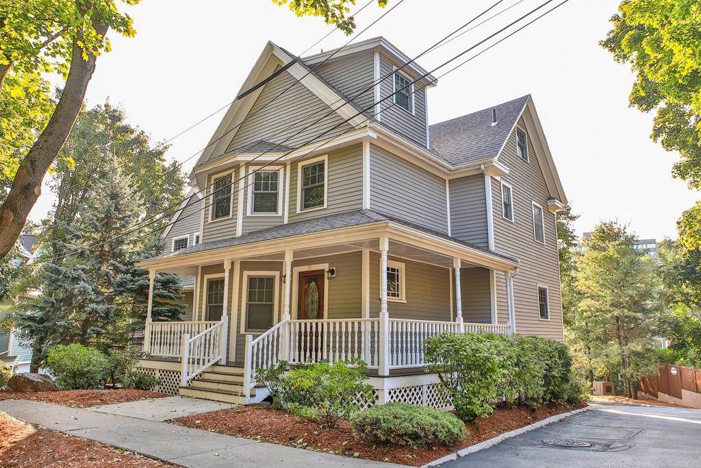 73 Beecher Pl - Photo 1
