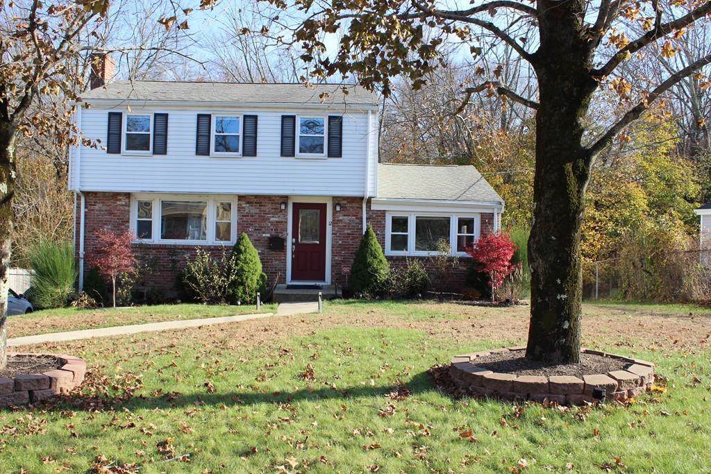 12 Lyndon Rd - Photo 1