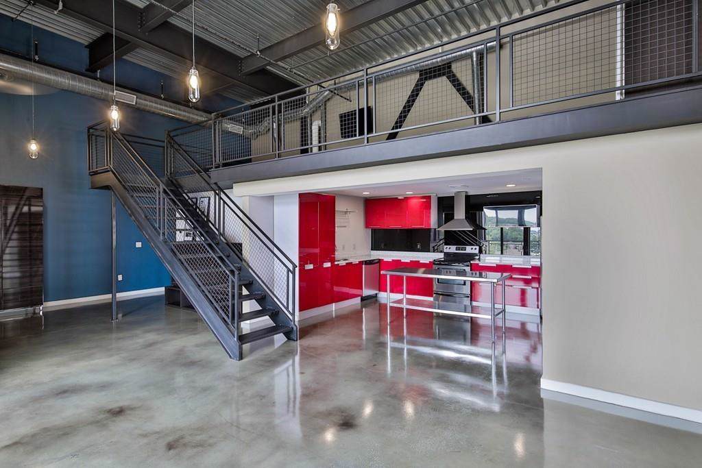 950 Broadway - Photo 1