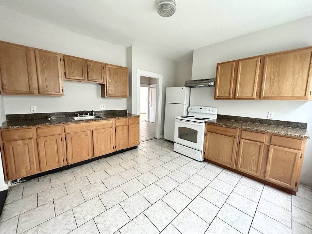 7 Hesston Terrace - Photo 1