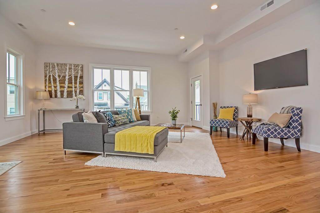 35 Moreland St. - Photo 1