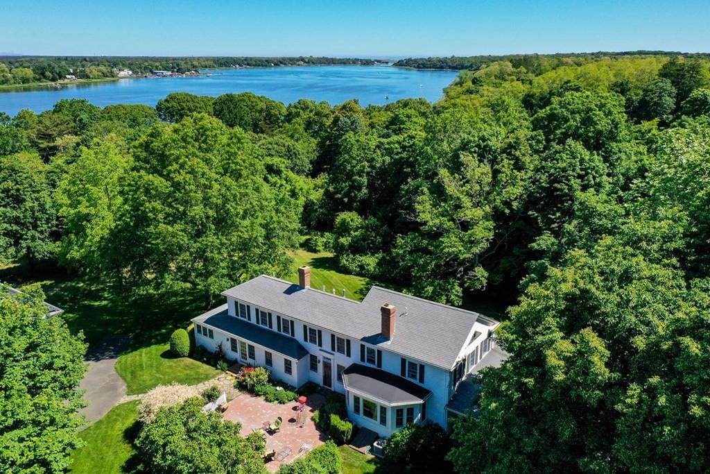 42 Tonset Rd - Photo 1