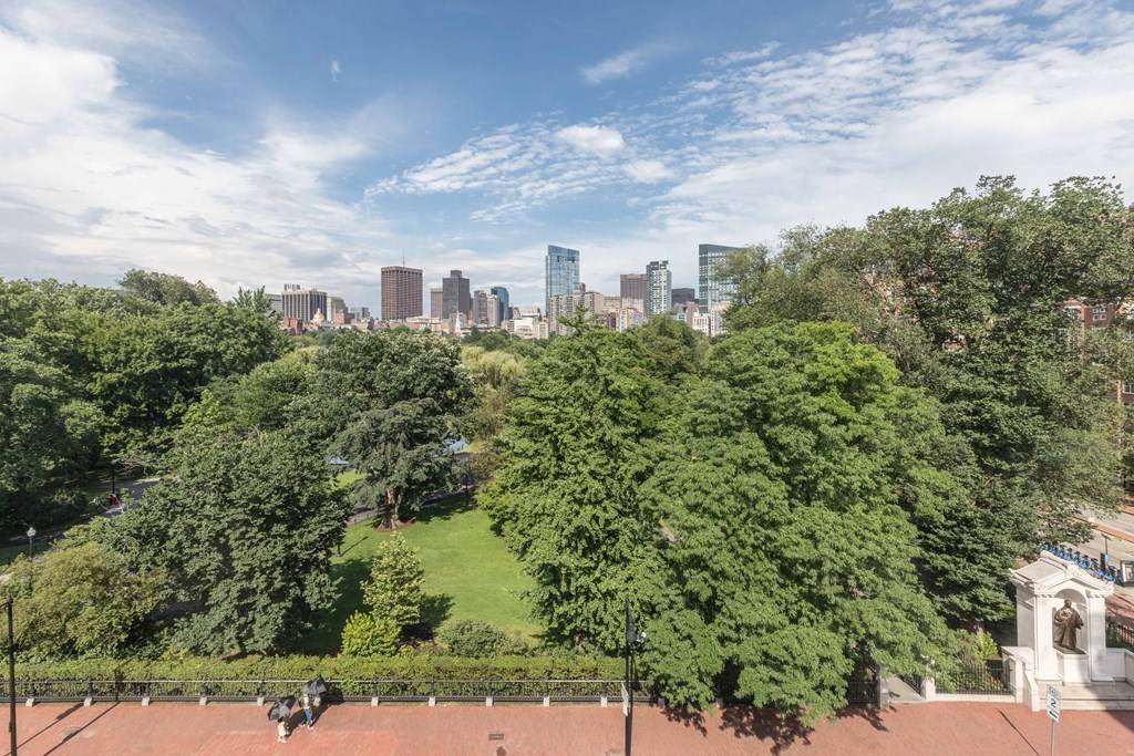 19 Arlington St - Photo 1