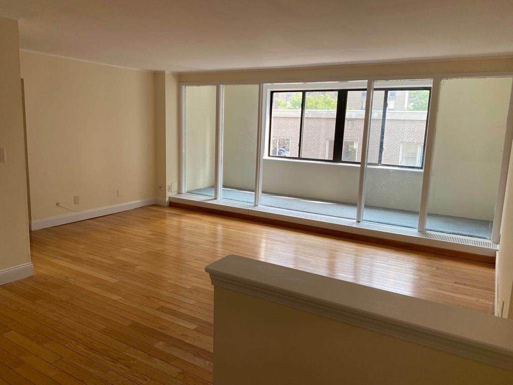 8 Juniper St - Photo 1