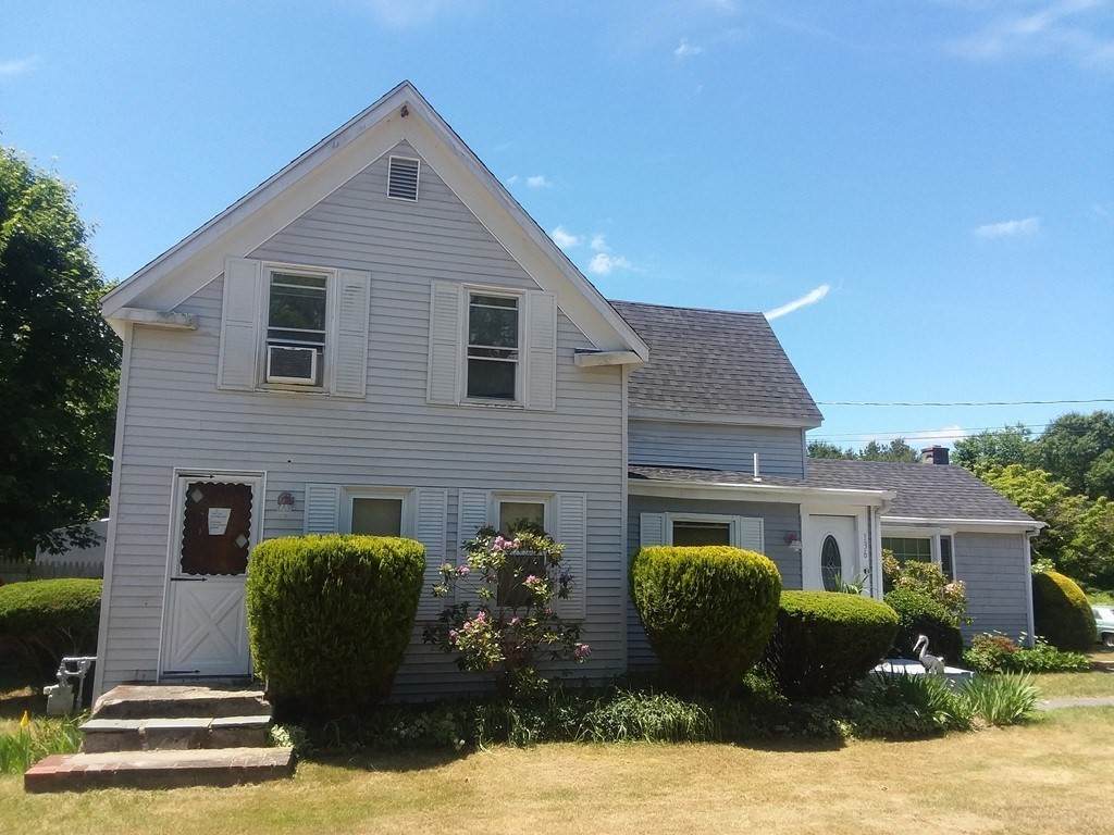 136 Center - Photo 1