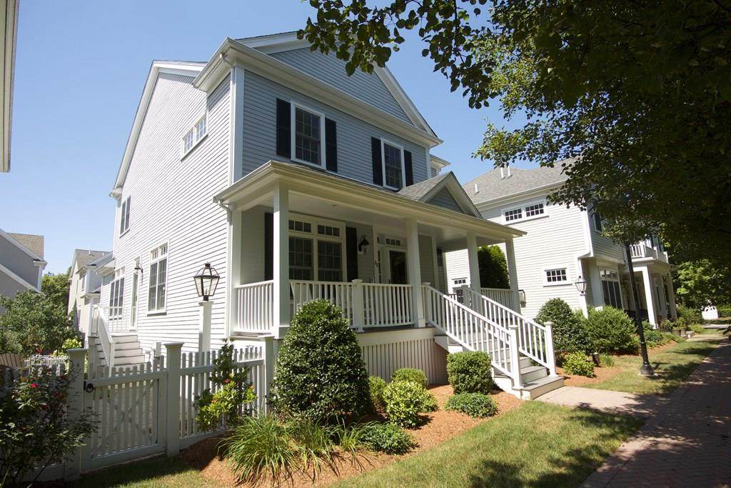 35 Maple Lane - Photo 1