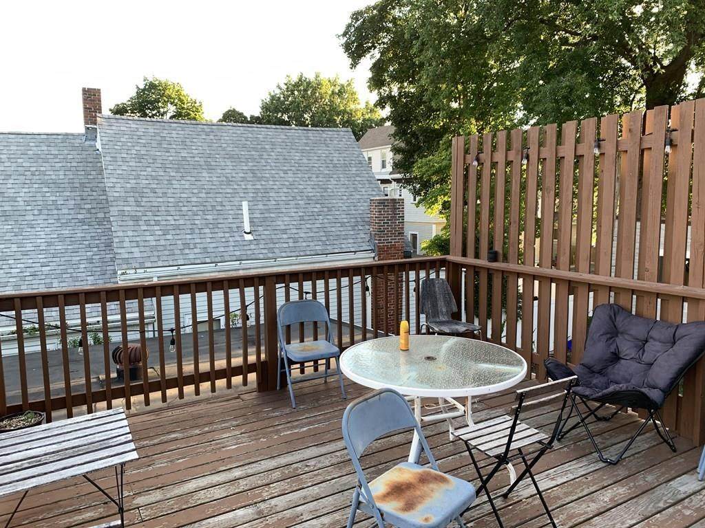 28 Otis Street - Photo 1