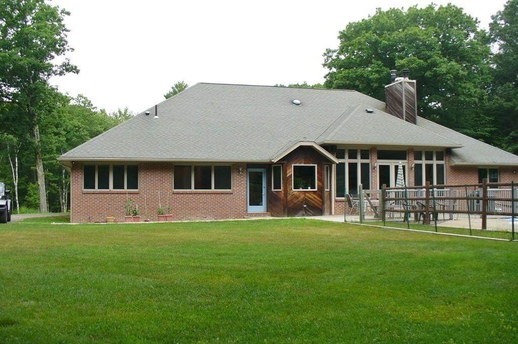 64 Butterhill Road - Photo 1