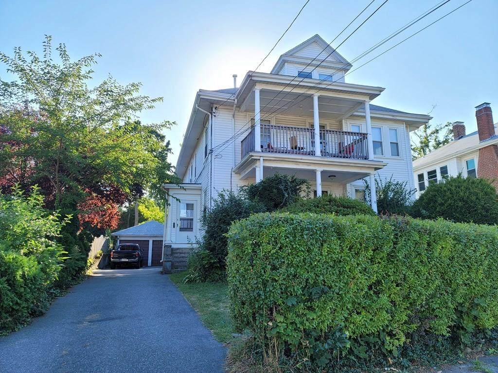 39 Woodward Ave - Photo 1