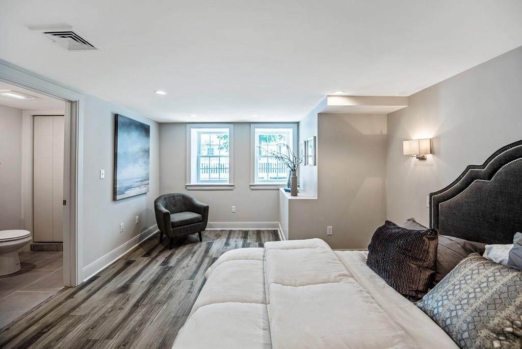 182 Lexington - Photo 1